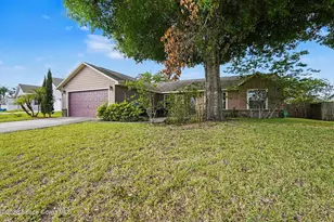1554 Elmhurst Cir SE, Palm Bay, FL 32909 - Photo 5