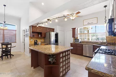 346 Carmel Drive, Melbourne, FL 32940 - Photo 5