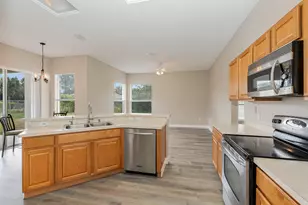 328 Hammonton St SW, Palm Bay, FL 32908 - Photo 9