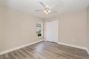 328 Hammonton St SW, Palm Bay, FL 32908 - Photo 17