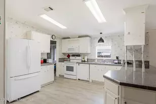 504 Jean Cir, Melbourne, FL 32904 - Photo 7