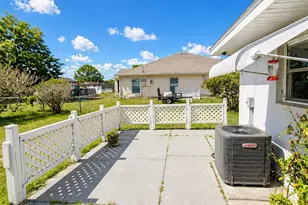 458 Borraclough Ave NW, Palm Bay, FL 32907 - Photo 17
