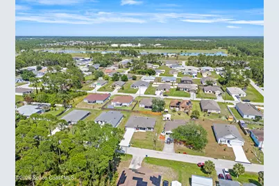 2561 Harbison Avenue SW, Palm Bay, FL 32908 - Photo 31