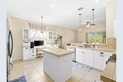 319 Gardendale Circle SE, Palm Bay, FL 32909 - Photo 19