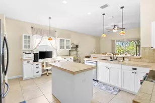 319 Gardendale Cir SE, Palm Bay, FL 32909 - Photo 19