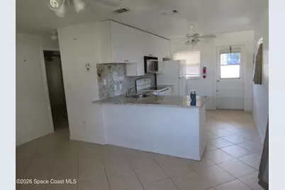 209 Cleveland Avenue #4, Cocoa Beach, FL 32931 - Photo 7