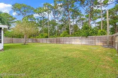 999 Emerald Road SE, Palm Bay, FL 32909 - Photo 23