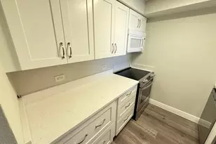 7101 Ridgewood Ave, Cape Canaveral, FL 32920 - Photo 5