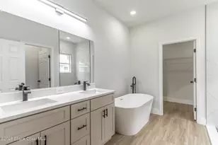 983 Pace Dr NW, Palm Bay, FL 32907 - Photo 21