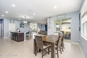 506 Glaspell Cir SE, Palm Bay, FL 32909 - Photo 9