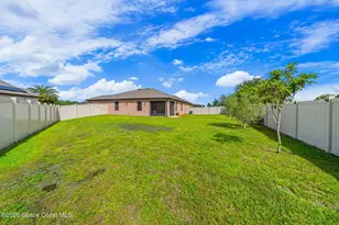 3518 Loggerhead Ln, Mims, FL 32754 - Photo 15