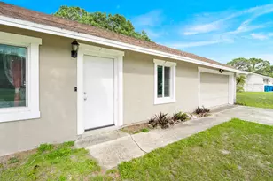 1273 Perry Ave NW, Palm Bay, FL 32907 - Photo 3