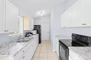 1273 Perry Ave NW, Palm Bay, FL 32907 - Photo 11