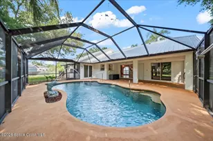 986 Nixon Cir NE, Palm Bay, FL 32907 - Photo 3
