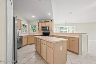 986 Nixon Cir NE, Palm Bay, FL 32907 - Photo 13