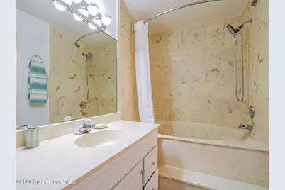 1198 Breezy Way #7a, Sebastian, FL 32958 - Photo 17