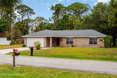 582 Sea Crest Avenue SW, Palm Bay, FL 32908 - Photo 1