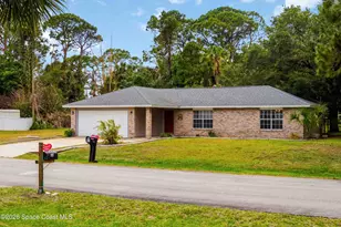 582 Sea Crest Ave SW, Palm Bay, FL 32908 - Photo 1