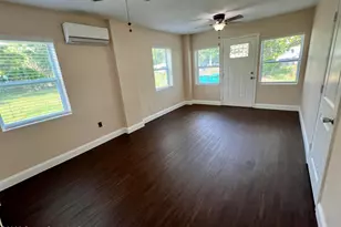 175 NW Valencia Rd, Melbourne, FL 32904 - Photo 13