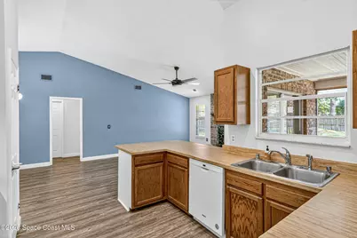 380 Narragansett Street NE, Palm Bay, FL 32907 - Photo 19