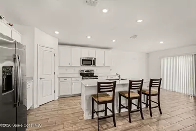 906 Dockside Drive SW, Palm Bay, FL 32908 - Photo 5