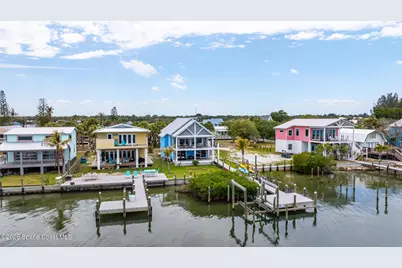 18 Vip Island #B, Grant-Valkaria, FL 32949 - Photo 3