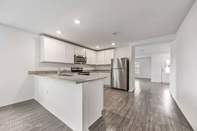 539 Hamwood Street SW, Palm Bay, FL 32908 - Photo 19