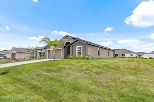 539 Hamwood Street SW, Palm Bay, FL 32908 - Photo 3