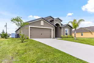 539 Hamwood Street SW, Palm Bay, FL 32908 - Photo 1