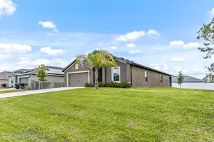 543 Lafayette St SW, Palm Bay, FL 32908 - Photo 3