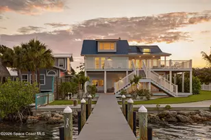 17 Vip Is, Grant-Valkaria, FL 32949 - Photo 1
