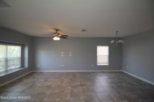 903 Musgrass Cir, West Melbourne, FL 32904 - Photo 5