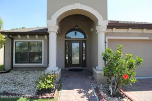 903 Musgrass Cir, West Melbourne, FL 32904 - Photo 3