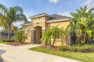 714 Old Country Rd S E, Palm Bay, FL 32909 - Photo 11