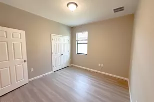 714 Old Country Rd S E, Palm Bay, FL 32909 - Photo 5
