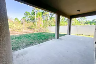 714 Old Country Rd S E, Palm Bay, FL 32909 - Photo 9
