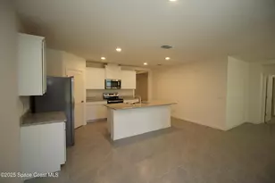 4887 Barr St, Melbourne, FL 32904 - Photo 7