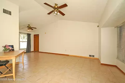 385 Island Oaks Place, Merritt Island, FL 32953 - Photo 7