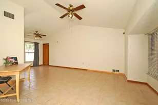 385 Island Oaks Pl, Merritt Island, FL 32953 - Photo 7