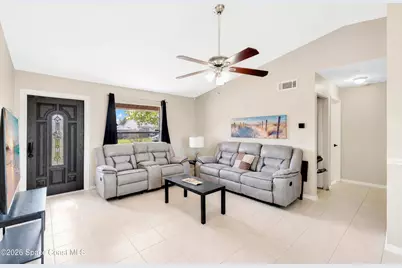 587 Tasco Avenue SW, Palm Bay, FL 32908 - Photo 3