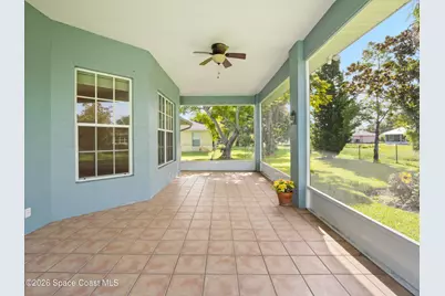 107 Larchmont Terrace W, Sebastian, FL 32958 - Photo 33
