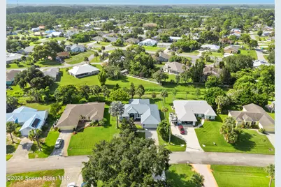 107 Larchmont Terrace W, Sebastian, FL 32958 - Photo 43