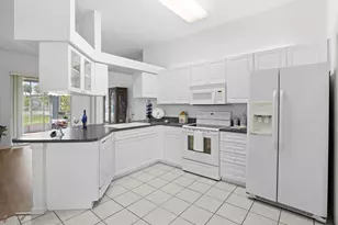 107 Larchmont Terrace W, Sebastian, FL 32958 - Photo 15