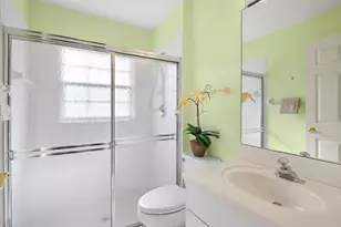 107 Larchmont Terrace W, Sebastian, FL 32958 - Photo 29
