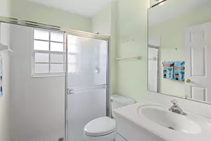 107 Larchmont Terrace W, Sebastian, FL 32958 - Photo 23