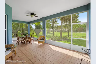 107 Larchmont Terrace W, Sebastian, FL 32958 - Photo 21