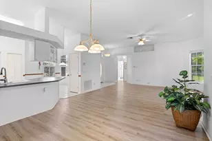 107 Larchmont Terrace W, Sebastian, FL 32958 - Photo 19
