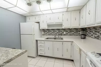 2700 N Highway A1A #3-202, Indialantic, FL 32903 - Photo 9