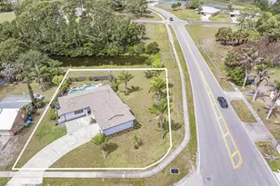 901 Beach Ln, Sebastian, FL 32958 - Photo 33