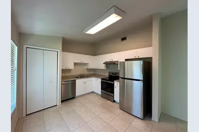 2082 Foxwood Drive, Melbourne, FL 32935 - Photo 3